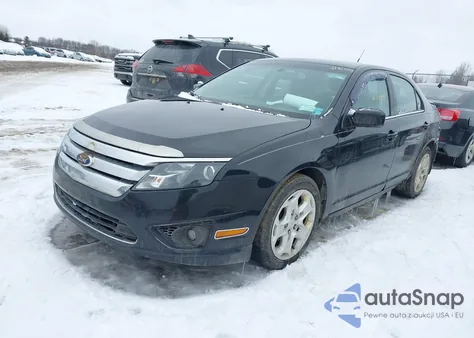 2011 Ford Fusion Se z USA, uszkodzony, nr VIN 3FAHP0HG5BR311125